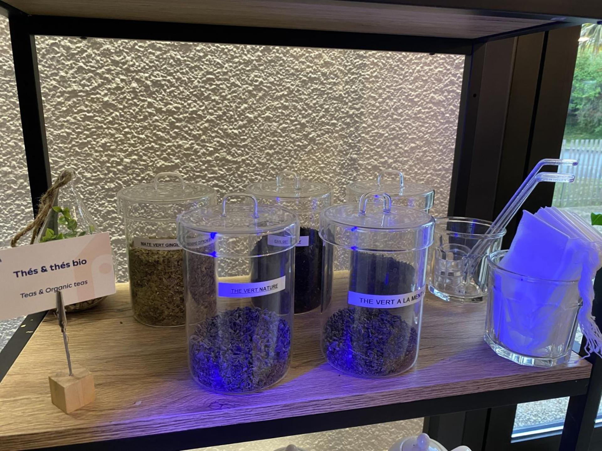 北罗谢尔 - 皮博尚纽列钟楼酒店 普伊尔波勒奥 外观 照片